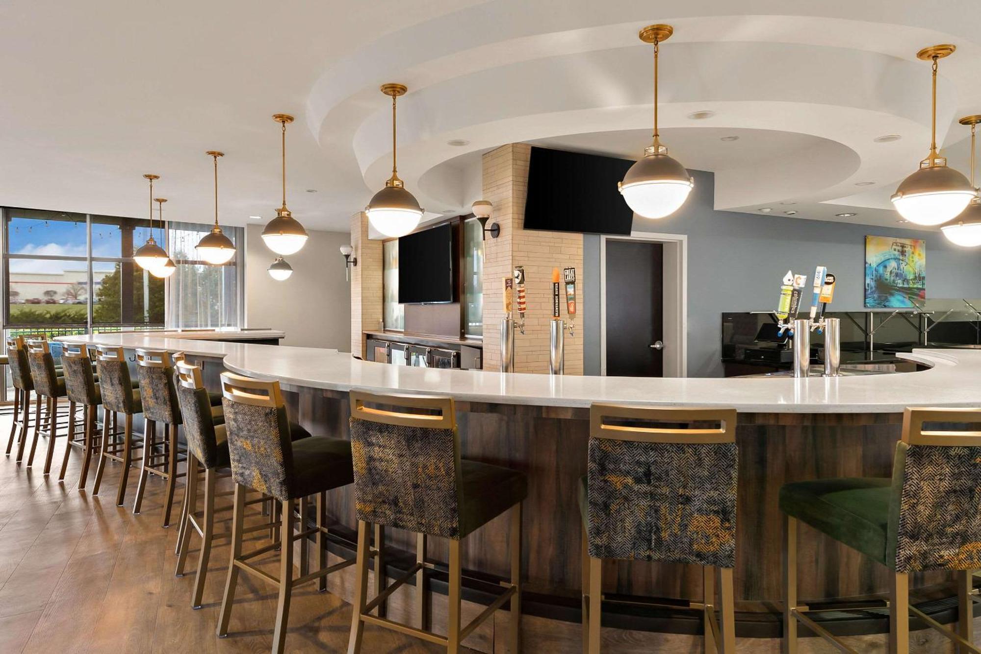 Cambria Hotel Columbus - Polaris Bagian luar foto