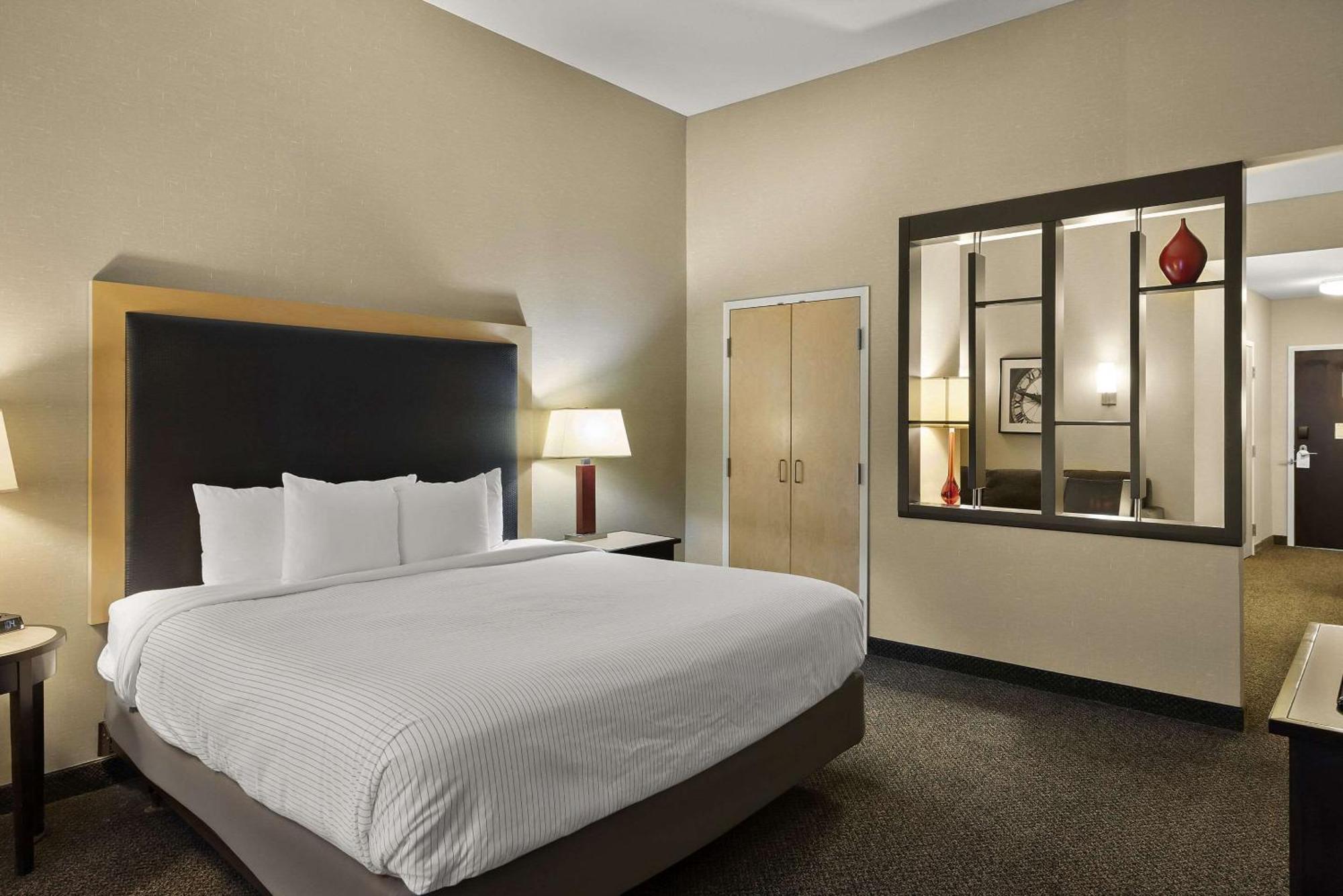 Cambria Hotel Columbus - Polaris Bagian luar foto