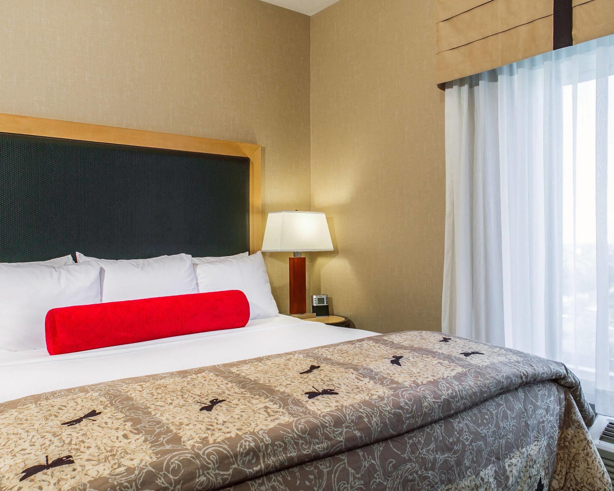 Cambria Hotel Columbus - Polaris Bagian luar foto