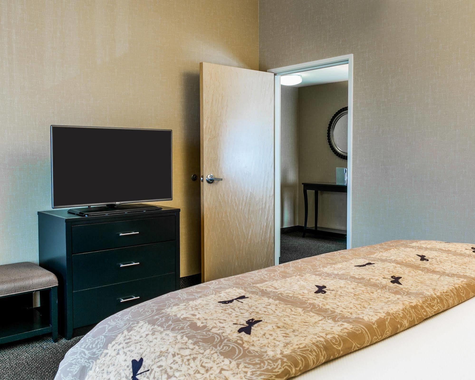 Cambria Hotel Columbus - Polaris Bagian luar foto